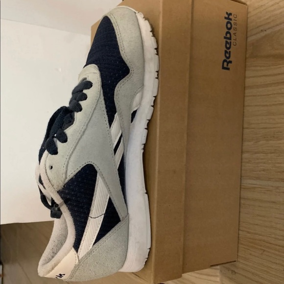 Limited Reebok shoes - Picture 3 of 4
